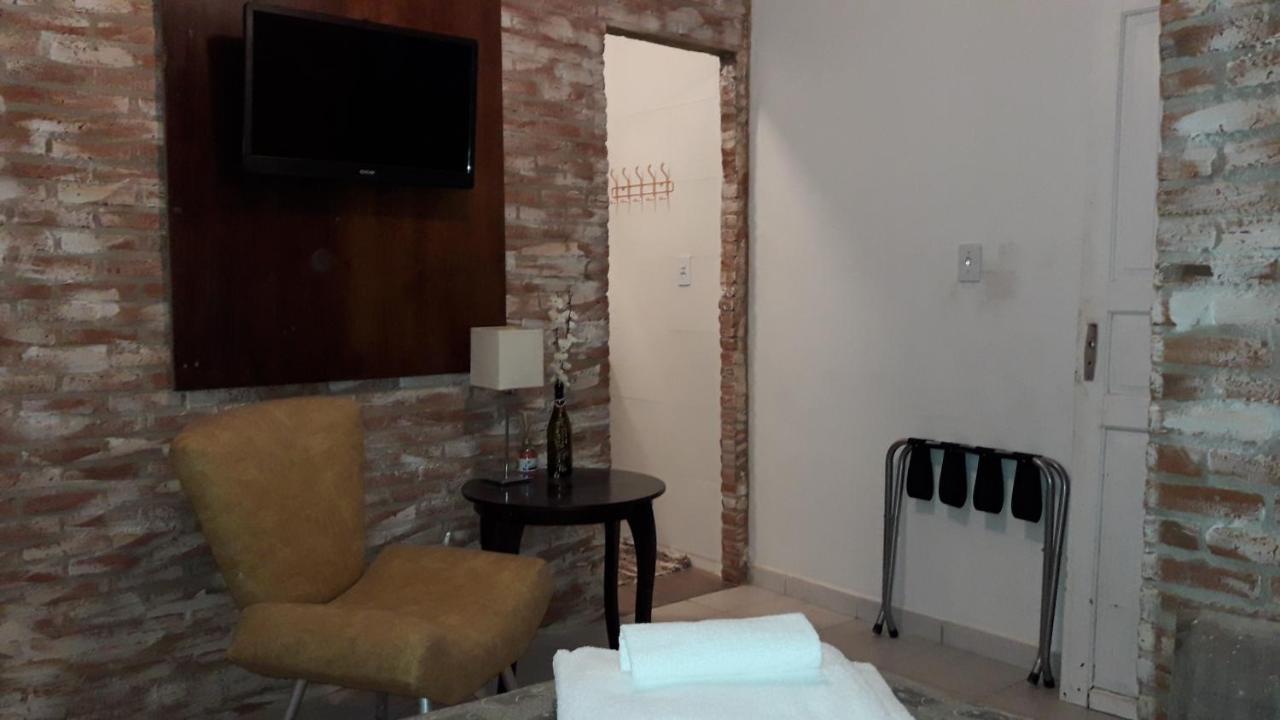 Lolosa Homestay *
